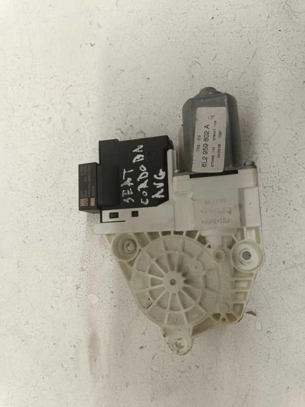 MOTEUR LEVE VITRE AVANT GAUCHE SEAT IBIZA/CORDOBA 2002-2008 5 PORTES - Vue 1